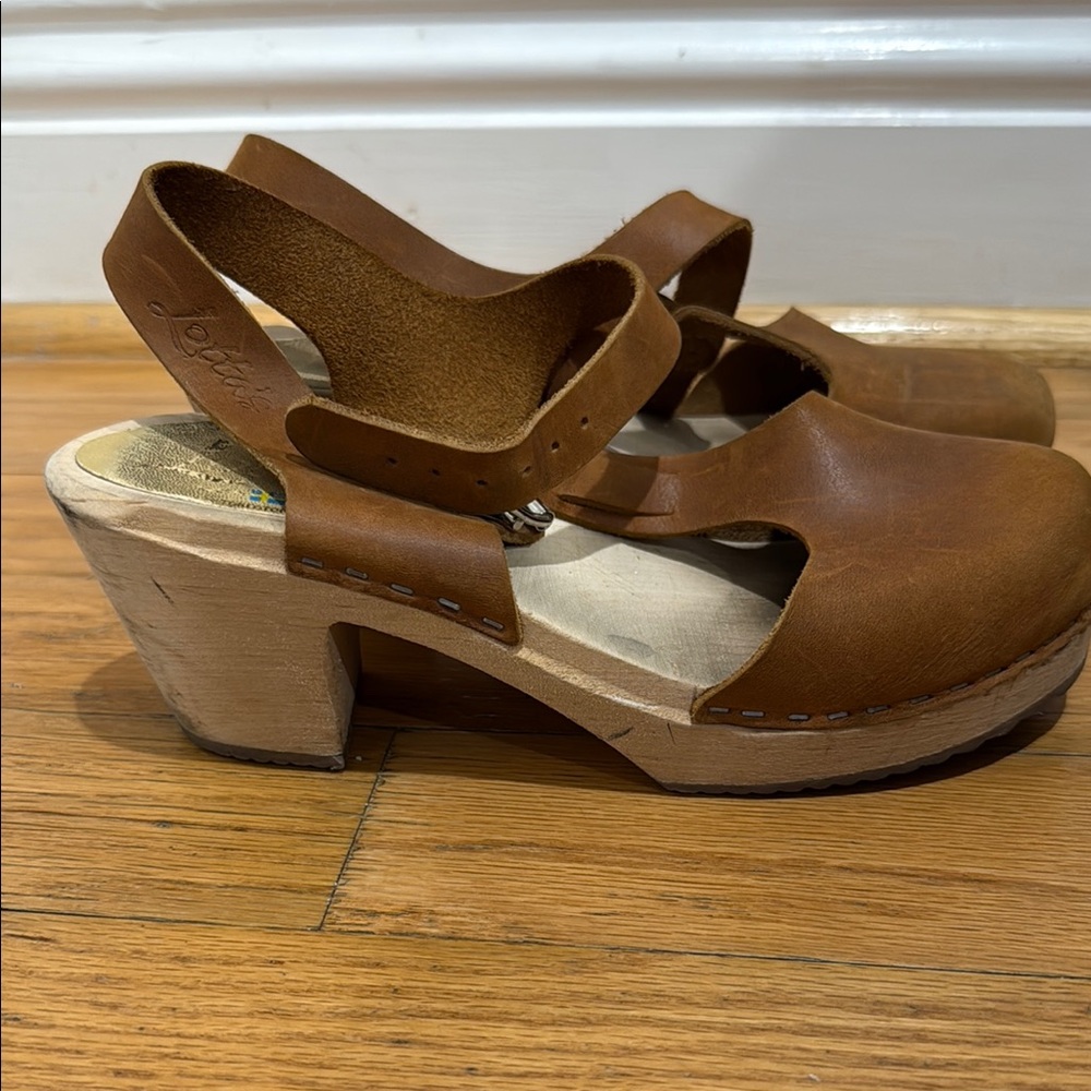 Sweden - Stylish Brown Leather Women's Heels